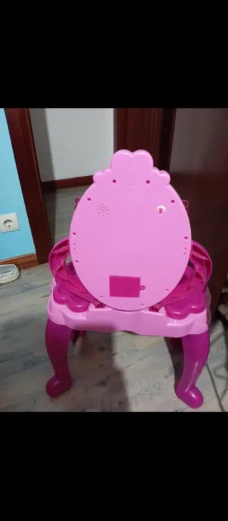 Tocador infantil rosa y morado