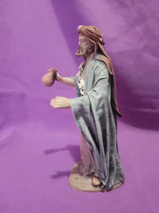 Figura Pastor con Cántaro 21cm