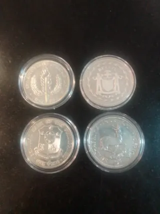 4 Monedas de Plata Coleccionables