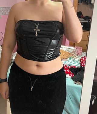 Top Corset Negro Efecto Piel