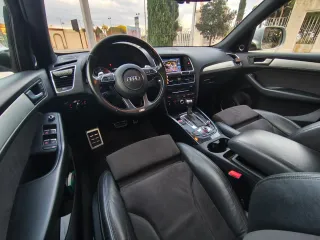 Audi SQ5 2015