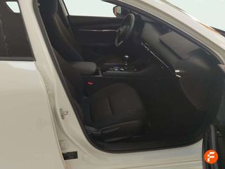 Mazda 3 2.0 SKYACTIV-G ZENITH SAFETY