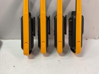 walkie talkie motorola t82