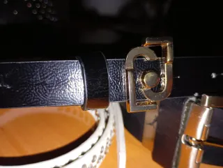 Lote de cinturones de mujer varios En total hay 11