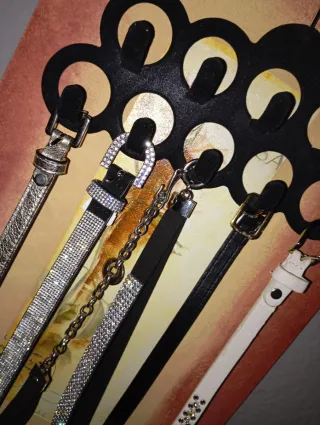 Lote de cinturones de mujer varios En total hay 11