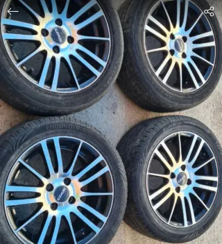 Llantas 15 en buen estado