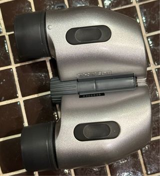 Prismáticos Olympus 10x21