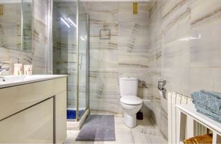 Piso a 5 min a pie ala playa del Sardinero, garaje