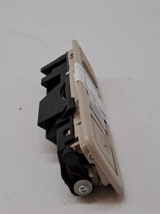 LUZ INTERIOR LAND ROVER RANGE ROVER EVOQUE