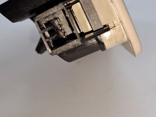 LUZ INTERIOR LAND ROVER RANGE ROVER EVOQUE (2)