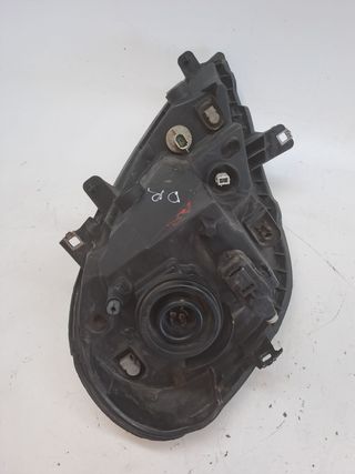 FARO DERECHO RENAULT TRAFIC COMBI (AB 4.01) (2)