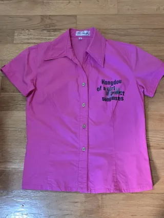 Chaqueta beige y camisa rosa Talla M. 3 EUROS