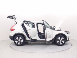 VOLVO XC40 1969 HIBRIDO