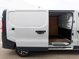 RENAULT TRAFIC FURGON SS L2H1 29 ENERGY BLUE DCI 145CV