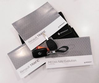 RENAULT TRAFIC FURGON SS L2H1 29 ENERGY BLUE DCI 145CV