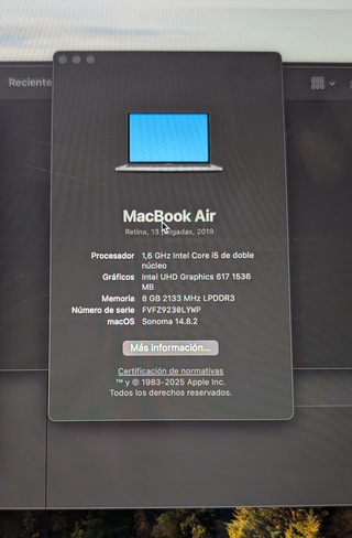 MacBook Air Intel i5 8GB 256GB SSD Gris
