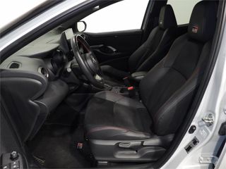 TOYOTA Yaris 1.5 120H GR Sport Plus