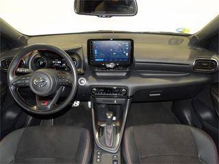 TOYOTA Yaris 1.5 120H GR Sport Plus