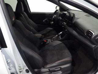 TOYOTA Yaris 1.5 120H GR Sport Plus