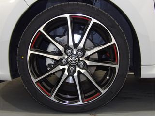 TOYOTA Yaris 1.5 120H GR Sport Plus