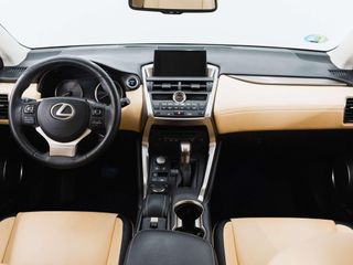 Lexus NX NX 300h Executive 4WD