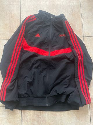Chaqueta Adidas Predator Negra y roja