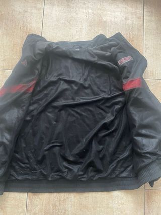 Chaqueta Adidas Predator Negra y roja