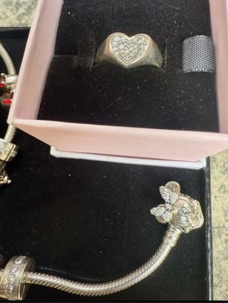 Bracciale Pandora, Anello Cuore e Charm