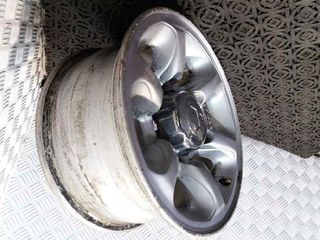 LLANTA MITSUBISHI MONTERO (V20/V40)