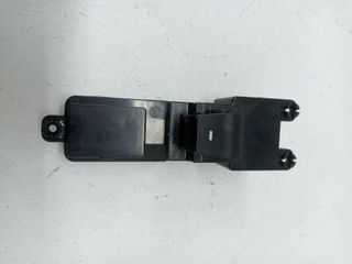 MANDO ELEVALUNAS TRASERO DERECHO HYUNDAI TUCSON