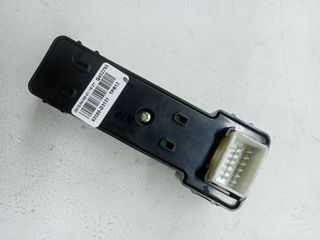 MANDO ELEVALUNAS TRASERO DERECHO HYUNDAI TUCSON