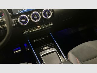 Mercedes Benz GLA GLA 200 D 4MATIC