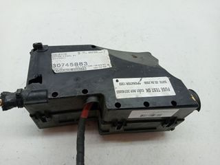 CAJA RELES / FUSIBLES VOLVO S40 BERLINA