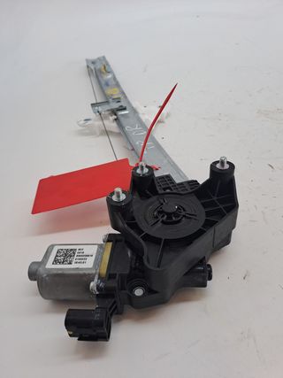 ELEVALUNAS TRASERO DERECHO HYUNDAI I20 (3)