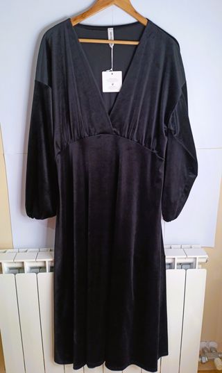 Vestido Terciopelo Negro Elegante Nuevo