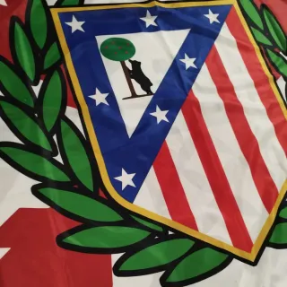 Bandiera Atletico Madrid con scudo e corona