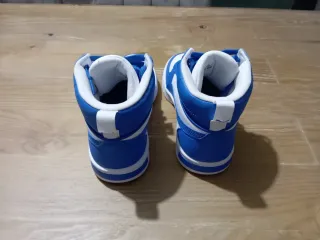 NUEVAS Zapatillas Puma altas azules y blancas