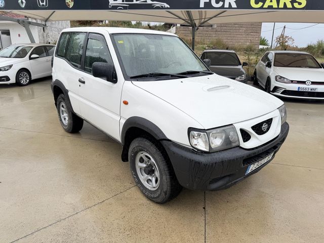 NISSAN Terrano II Nissan Terrano II 2.7 TDI SE ABS
