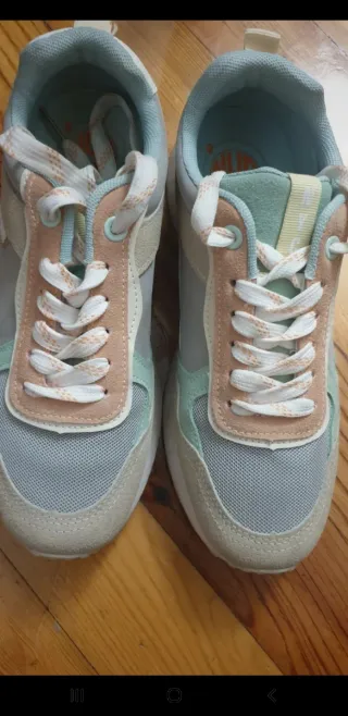 Zapatillas NYC Beige y Verde Talla 36