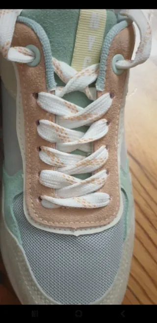 Zapatillas NYC Beige y Verde Talla 36