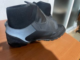 Zapatos Ciclismo Shimano Dryshield Talla 45