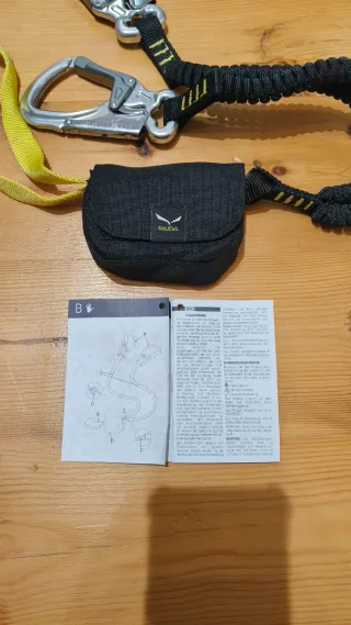 Disipador Salewa Via Ferrata + Regalo Extensor