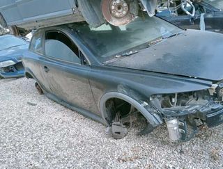 Llanta volvo 30647836 c30 1.6 266144