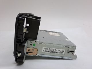 SISTEMA AUDIO / RADIO CD VOLKSWAGEN UP! (122)