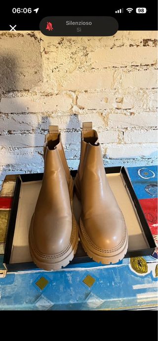 Stivaletti donna beige tg. 40