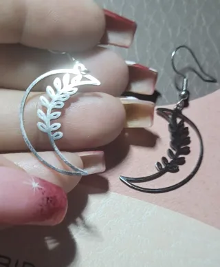 Pendientes Luna con Hoja