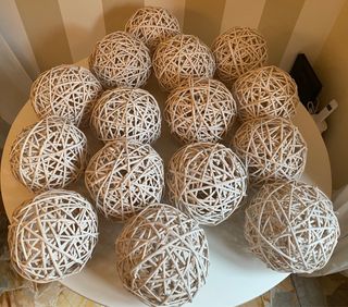 Sfere in vimini pz15 , diametro 25 .