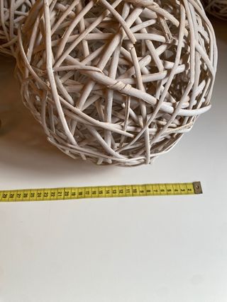 Sfere in vimini pz15 , diametro 25 .