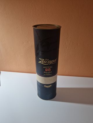 Contenitore Ron Zacapa