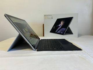 Microsoft Surface Pro 5 Argento Win 11 Pro